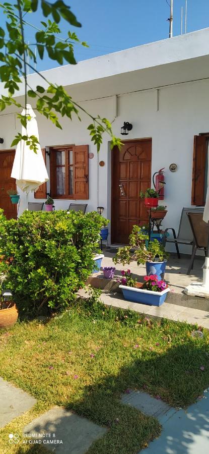 Maria Charalampaki Studios Skyros Exterior foto