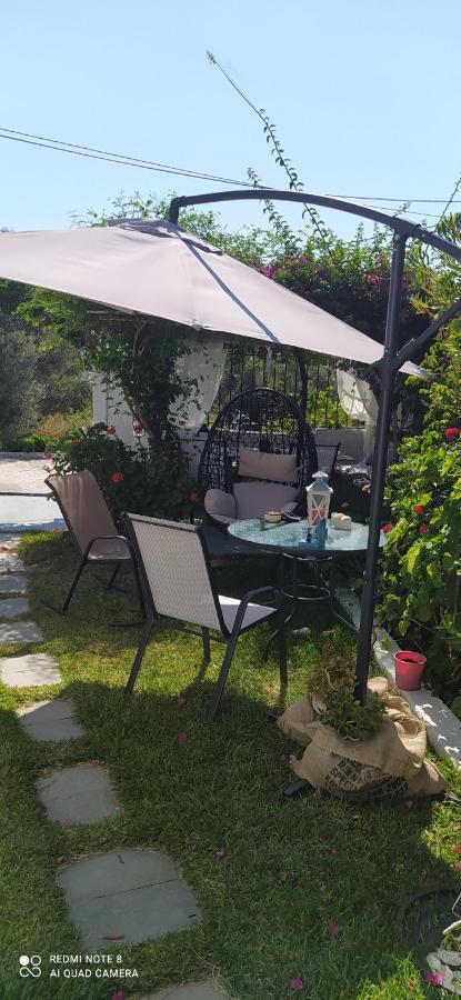 Maria Charalampaki Studios Skyros Exterior foto